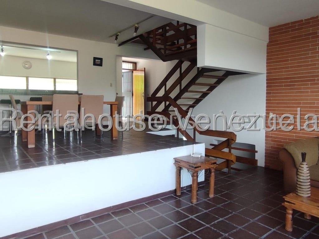 Townhouse en Los Naranjos (del Cafetal), Caracas - 1