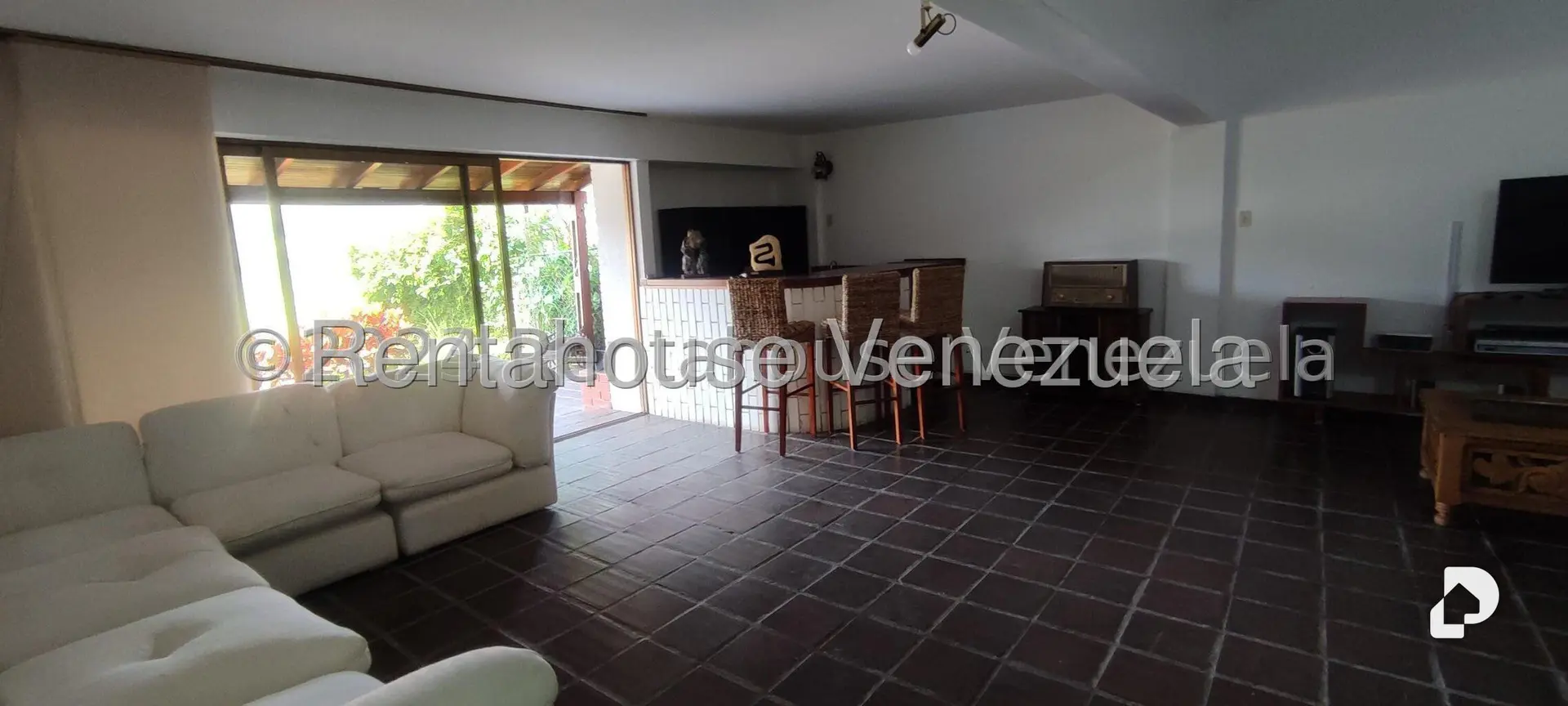 Townhouse in Los Naranjos (del Cafetal), Caracas – 8