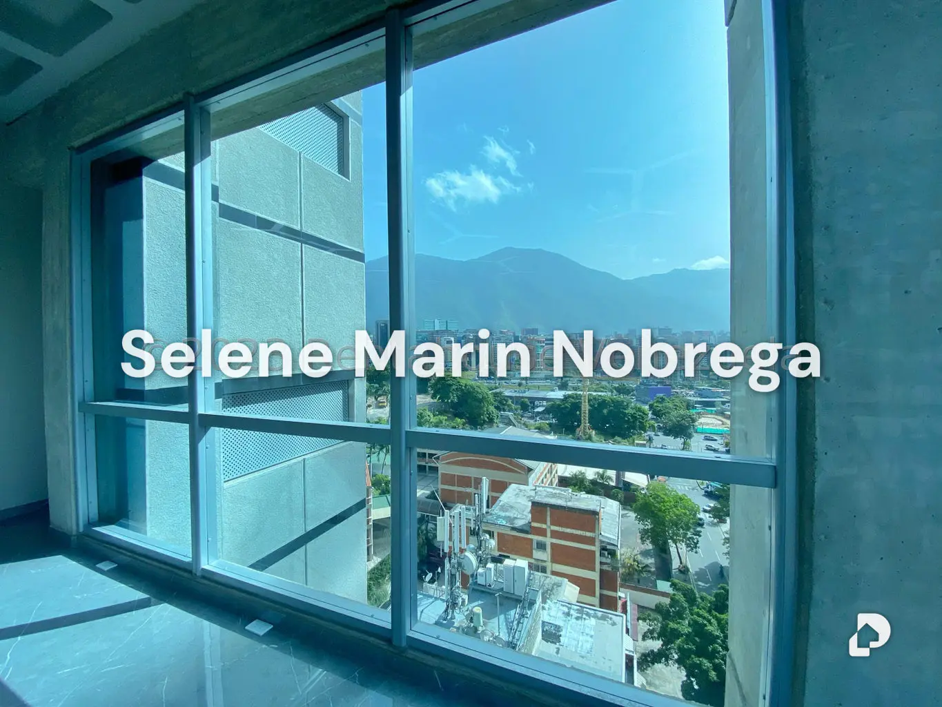 Oficina en Las Mercedes, Caracas – 6