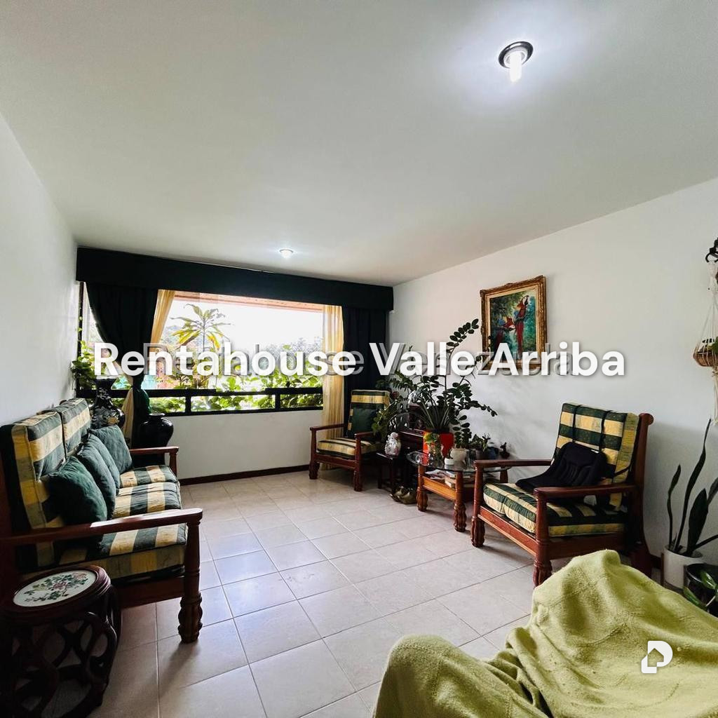 Apartamento en Las Esmeraldas, Caracas