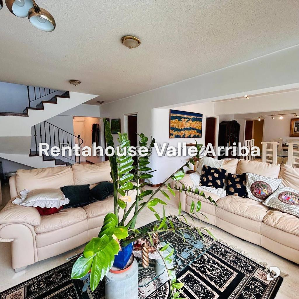 Apartamento en Las Esmeraldas, Caracas