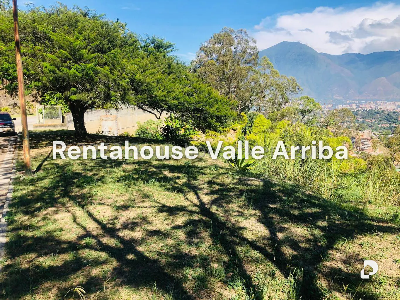Terreno en Los Naranjos (del Cafetal), Caracas – 20