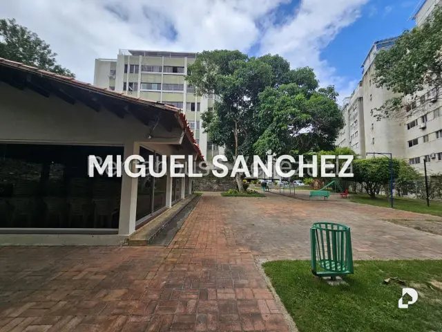 Apartamento en Los Samanes, Caracas – 28