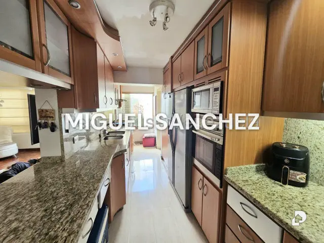 Apartamento en Los Samanes, Caracas – 8