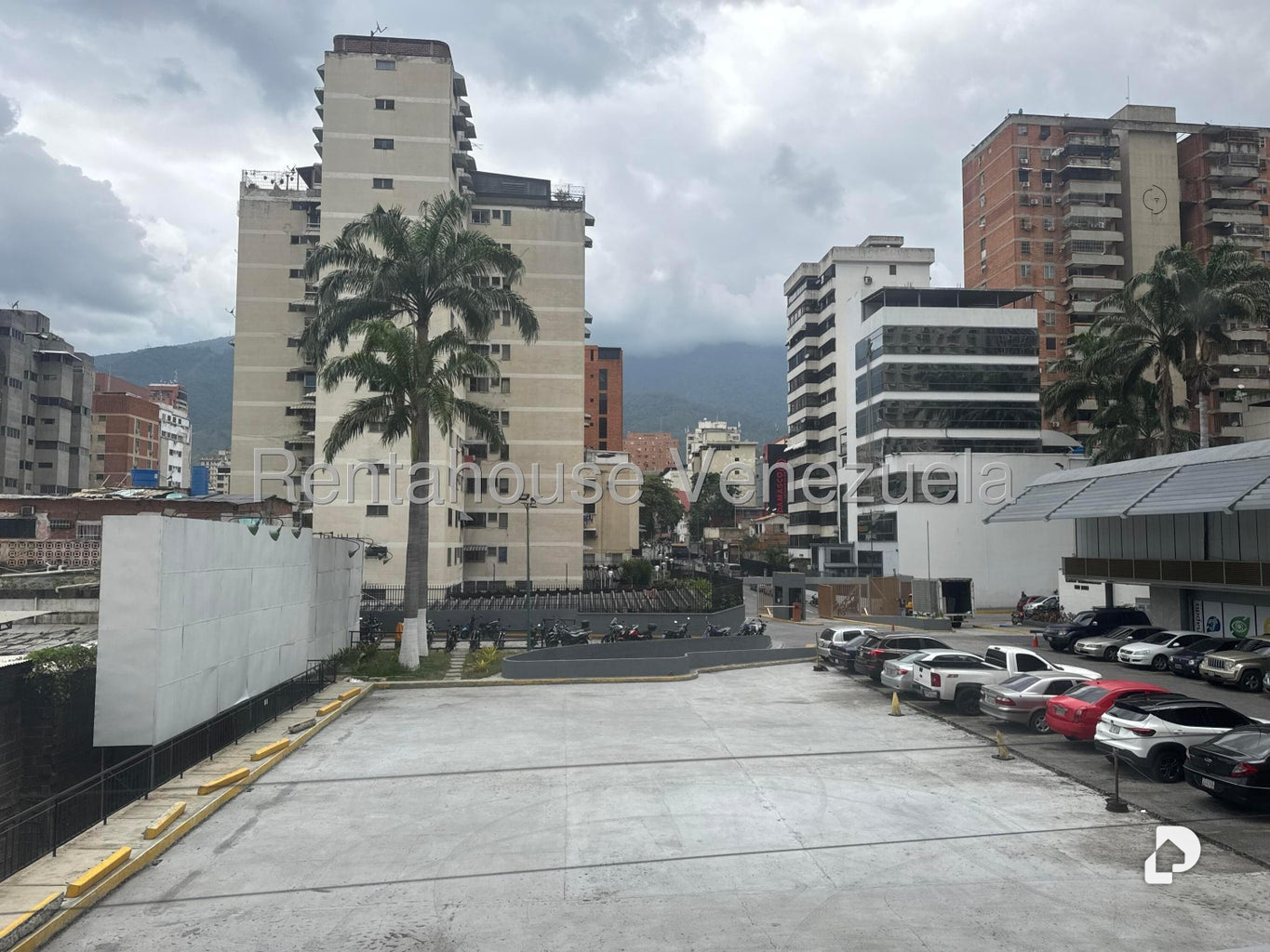 Oficina en Sabana Grande, Caracas – 5