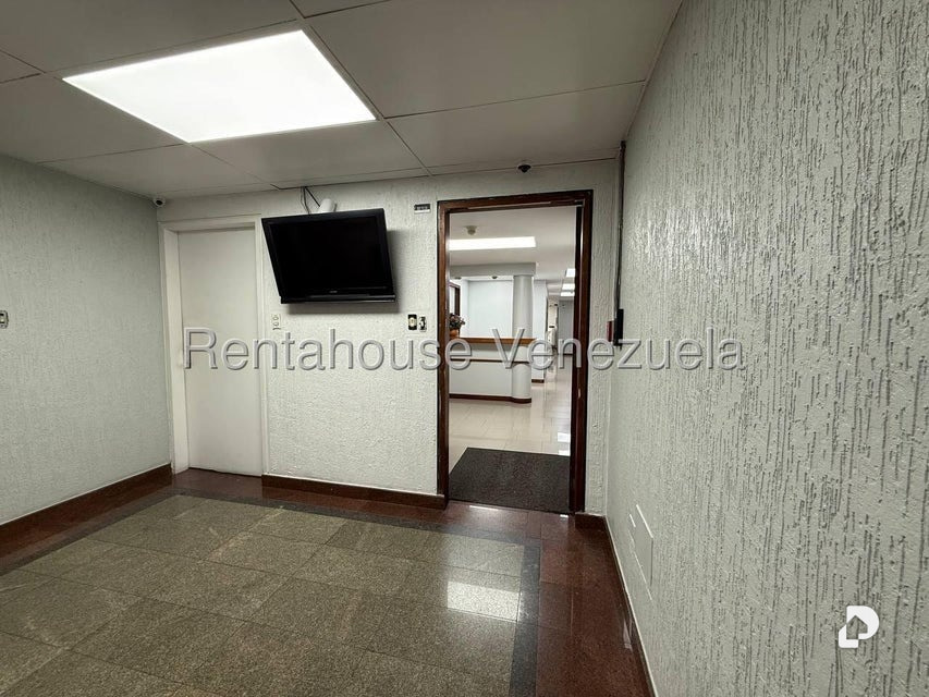 Office in El Rosal, Caracas – 5