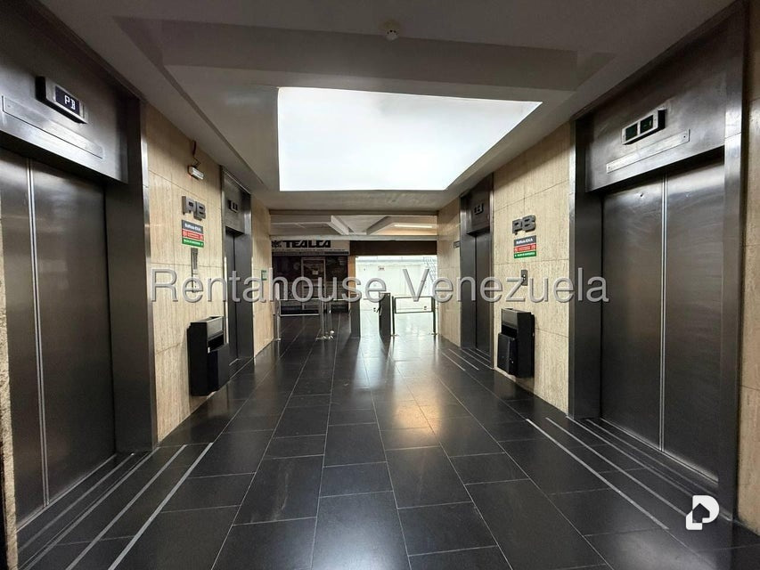 Office in El Rosal, Caracas – 3