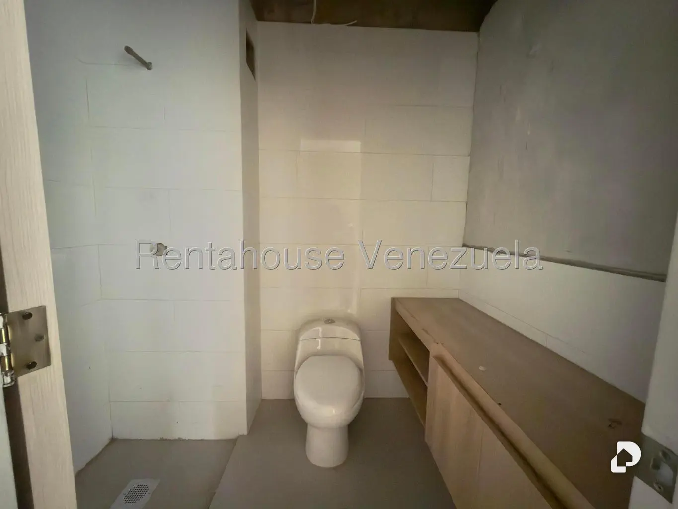 Apartamento en El Rosal, Caracas – 13