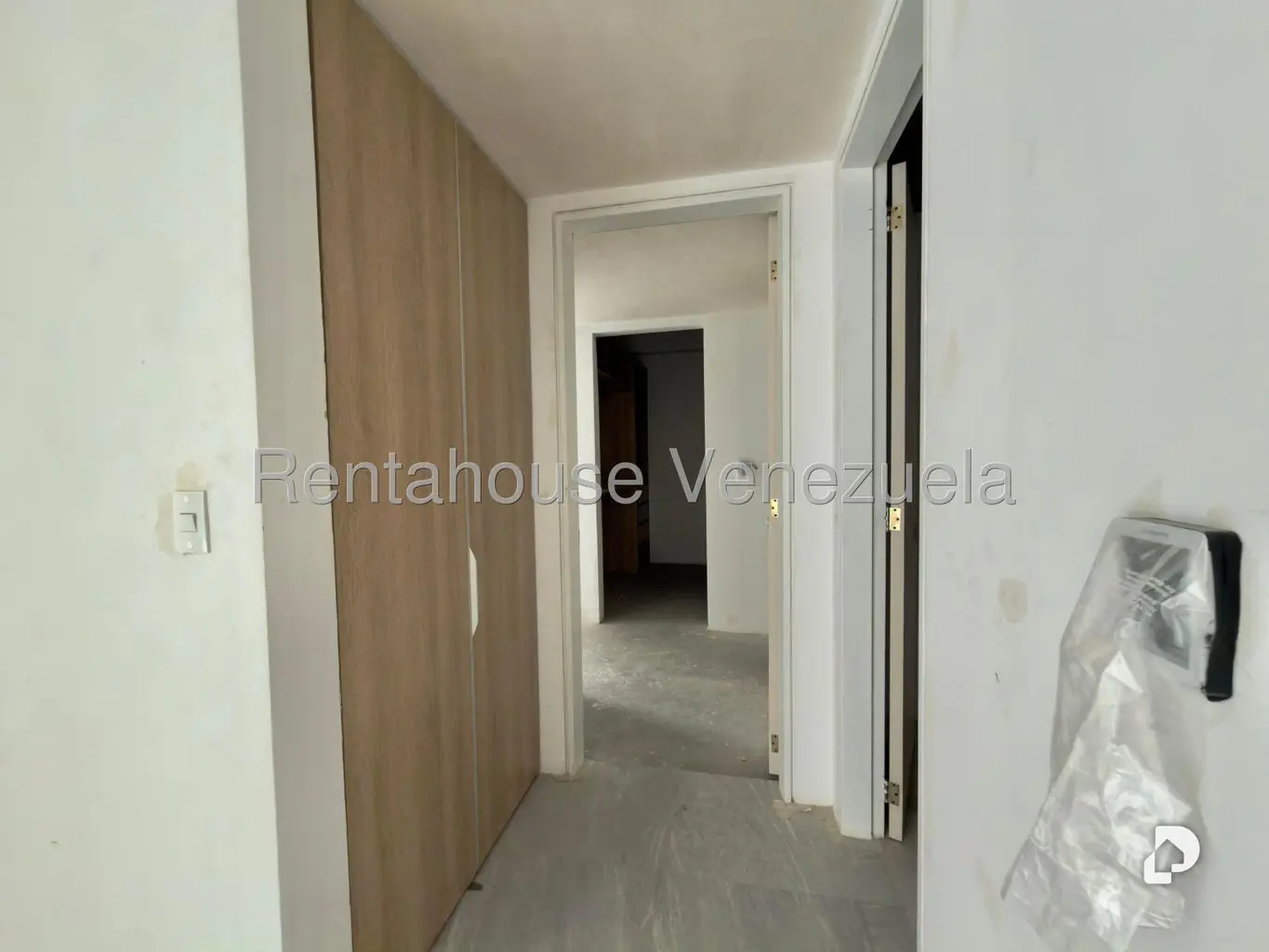 Apartamento en El Rosal, Caracas – 10