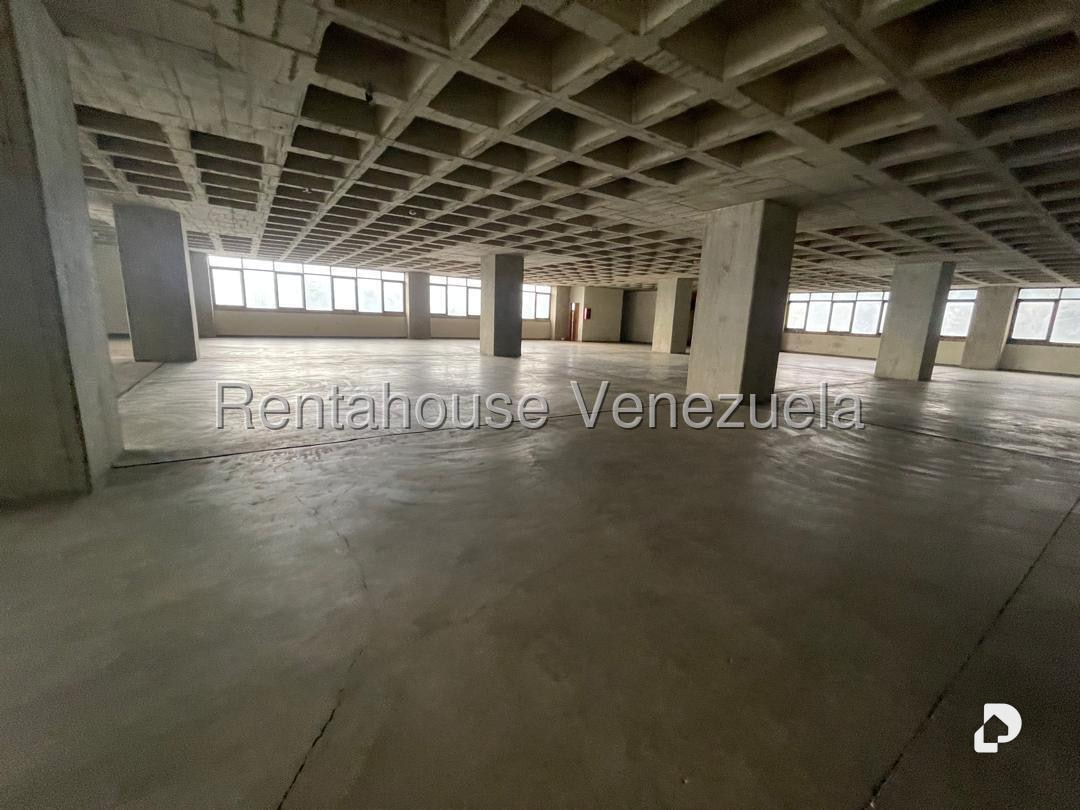 Local comercial en El Valle, Caracas – 6