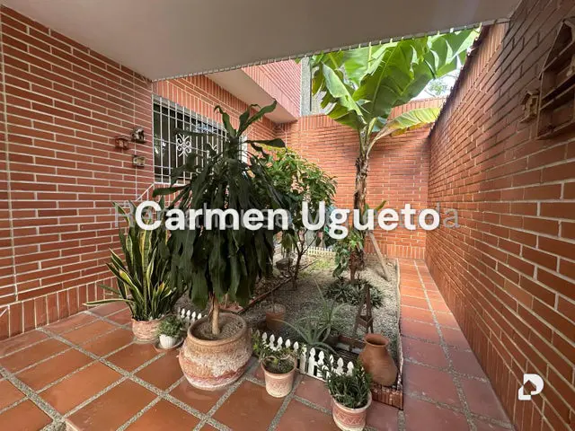 Casa en La Trinidad, Caracas – 2