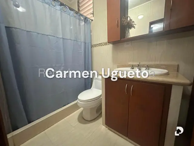 Casa en La Trinidad, Caracas – 18