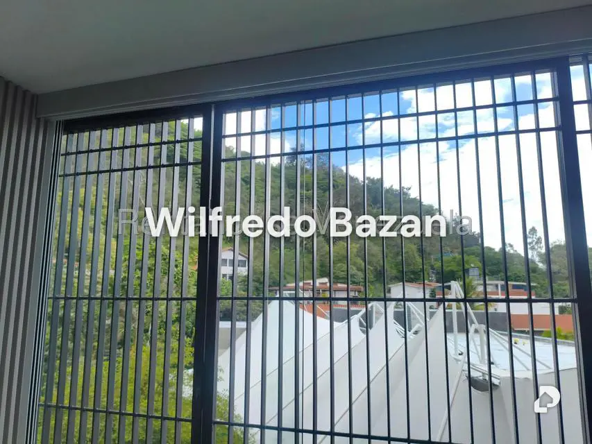 Apartamento en Los Palos Grandes, Caracas – 12