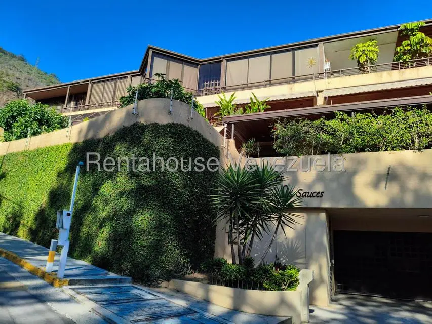 Apartamento en Los Palos Grandes, Caracas - 1