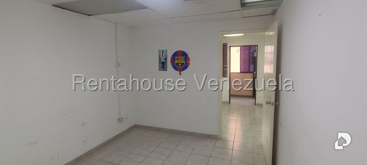 Edificio en Chacao, Caracas – 30