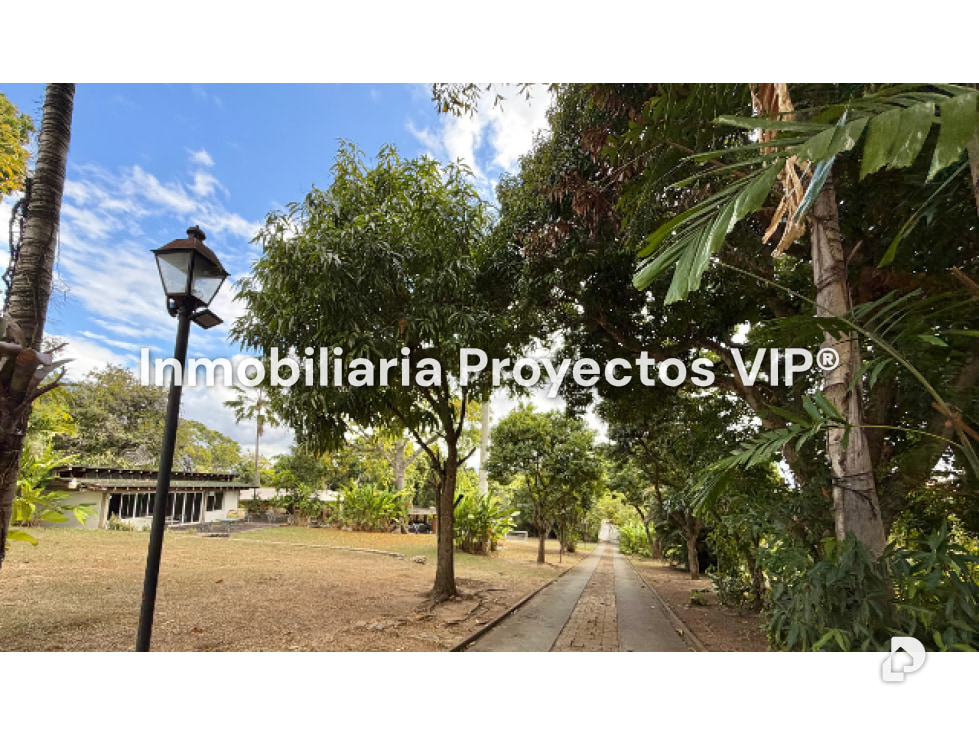Terreno en Los Chorros, Caracas – 3