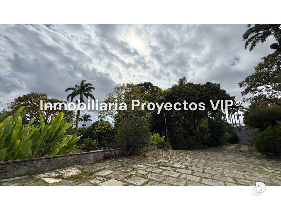 Terreno en Los Chorros, Caracas – 2
