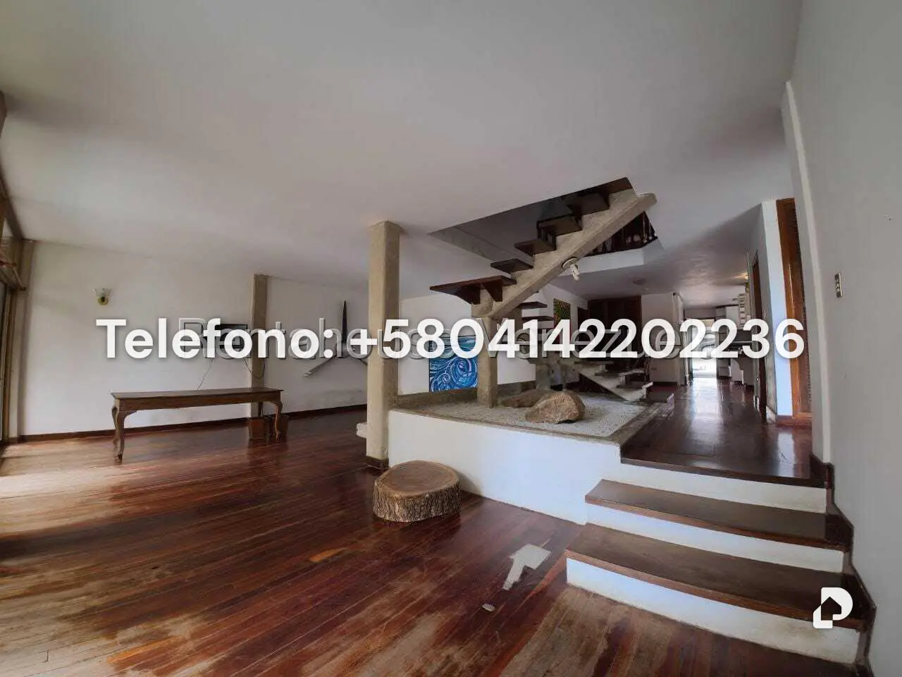 Casa en Oripoto, Caracas – 15