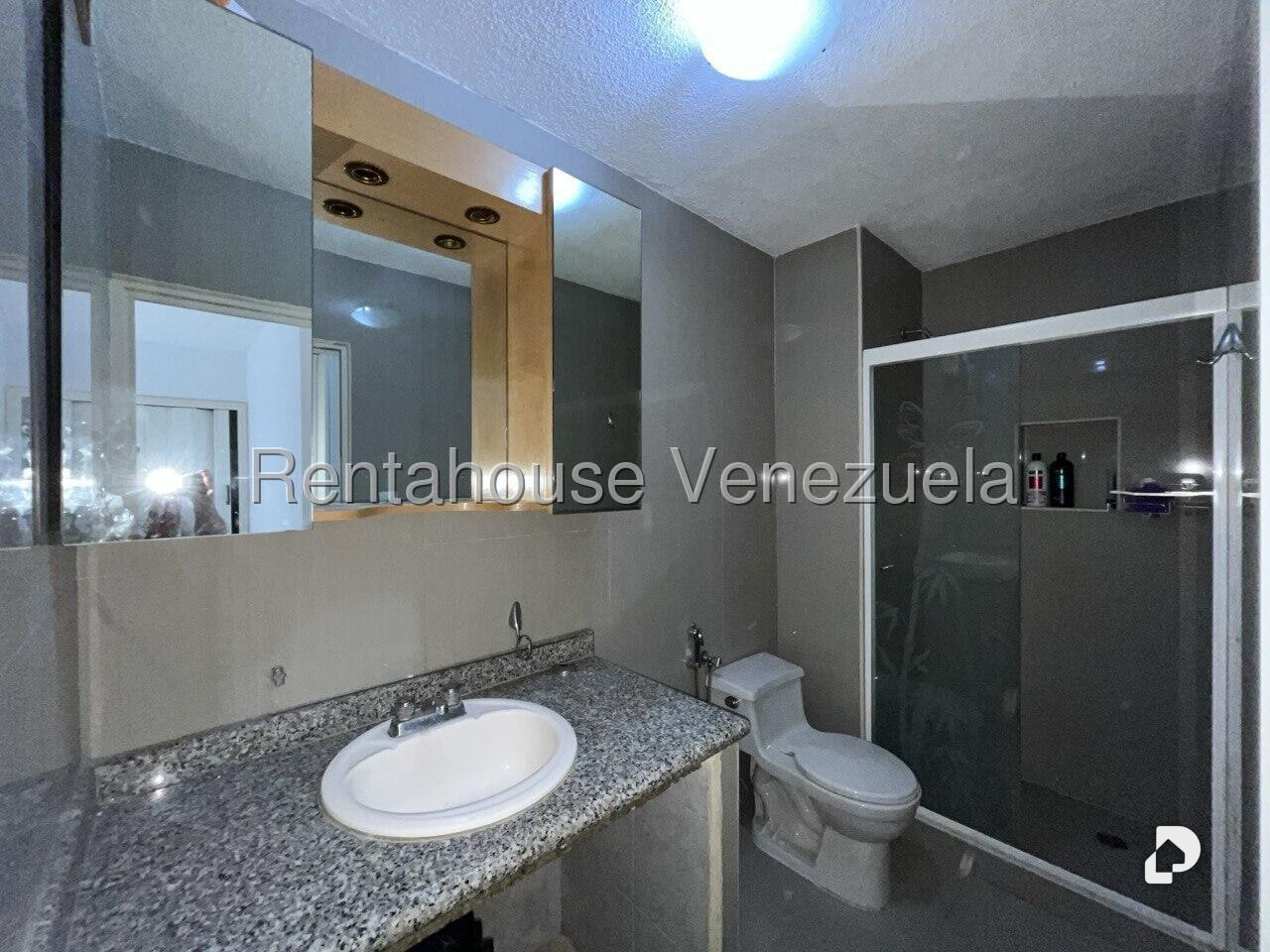 Apartamento en El Paraíso, Caracas – 17