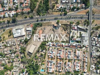 Terreno en Barrio los Pinos, Maracaibo – 10