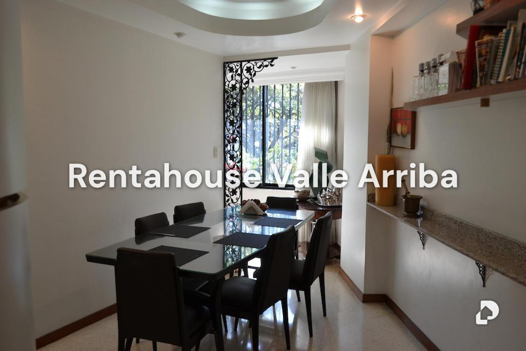Apartamento en La Florida, Caracas – 13