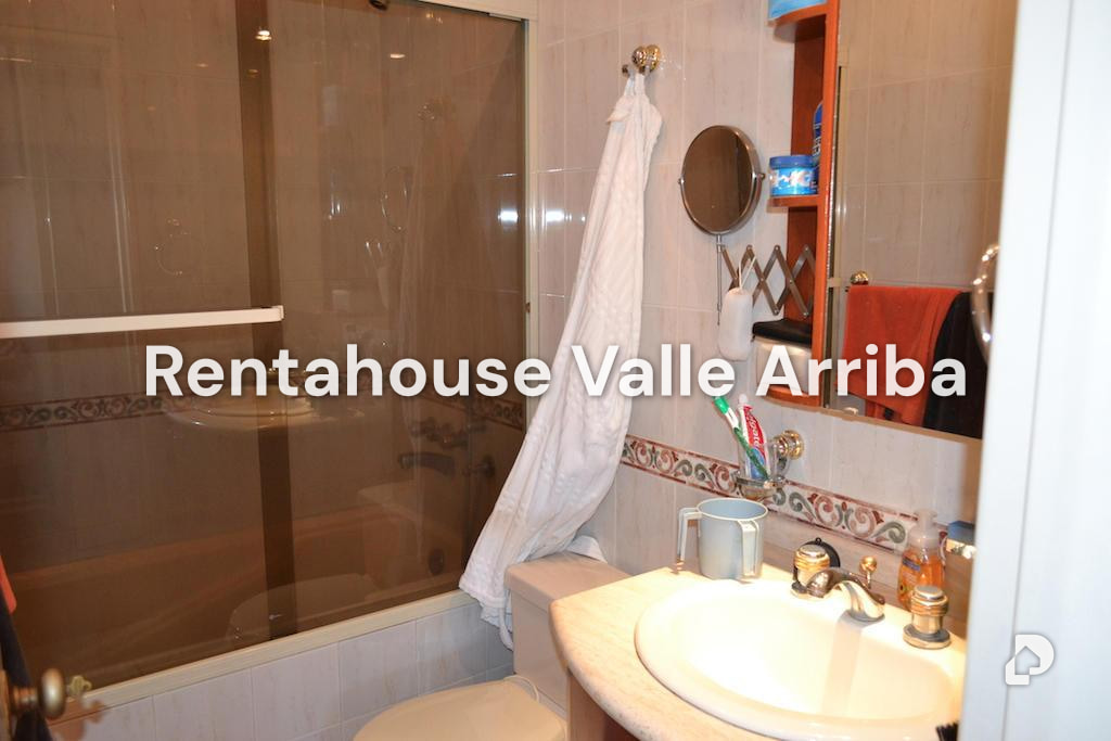 Apartamento en La Florida, Caracas – 27