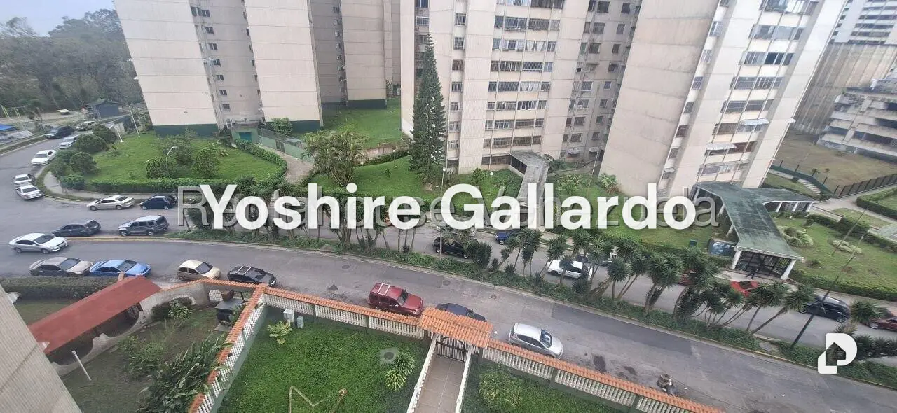 Apartamento en La Rosaleda, San Antonio de Los Altos – 5