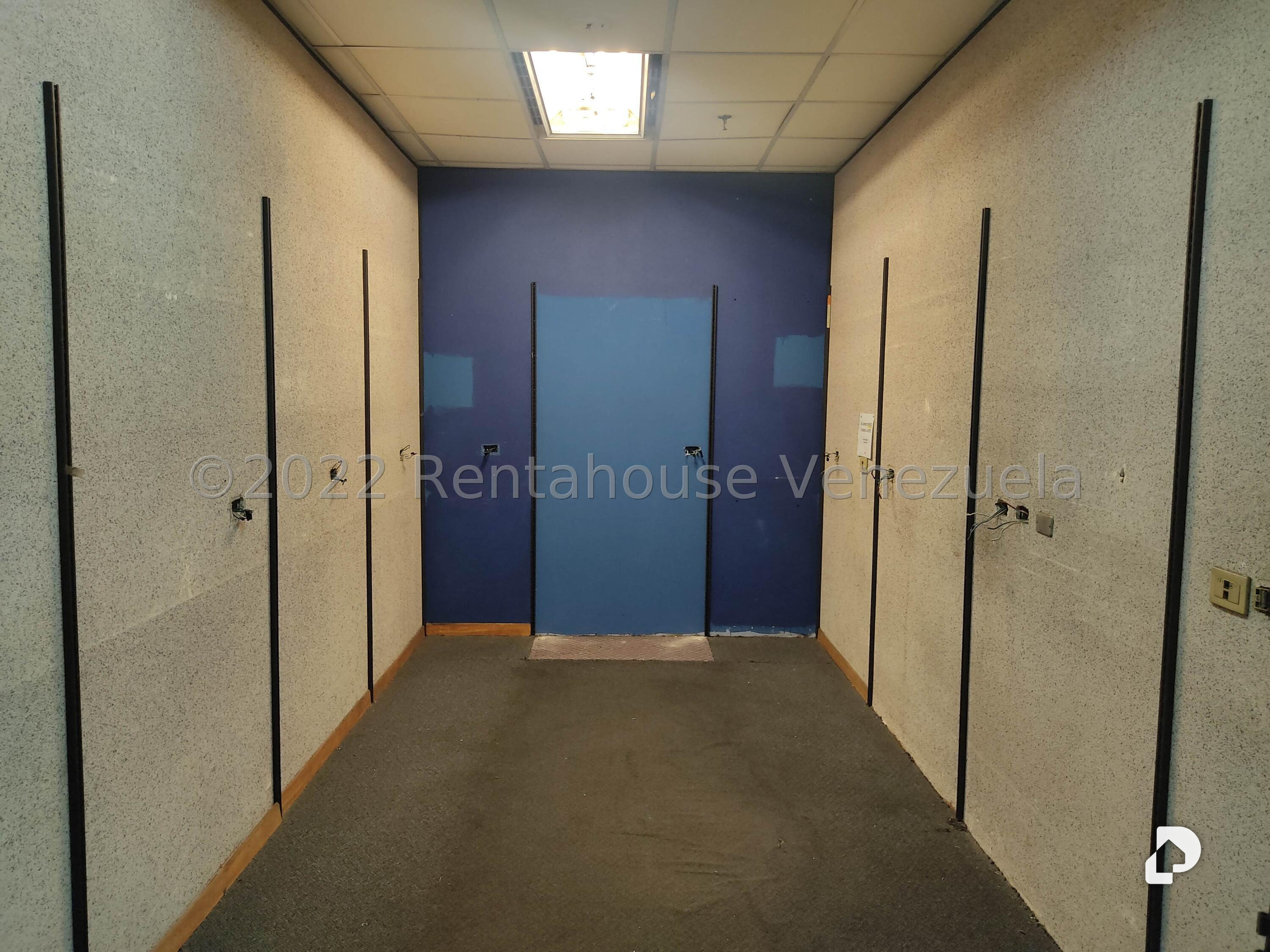 Local comercial en El Rosal, Caracas – 12