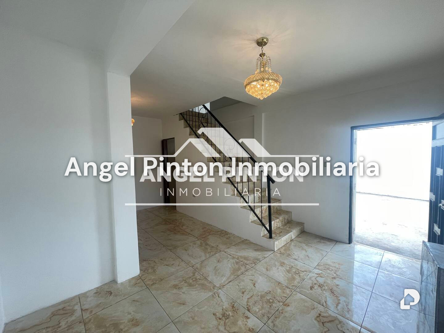 Casa en Urdaneta, Maracaibo – 3