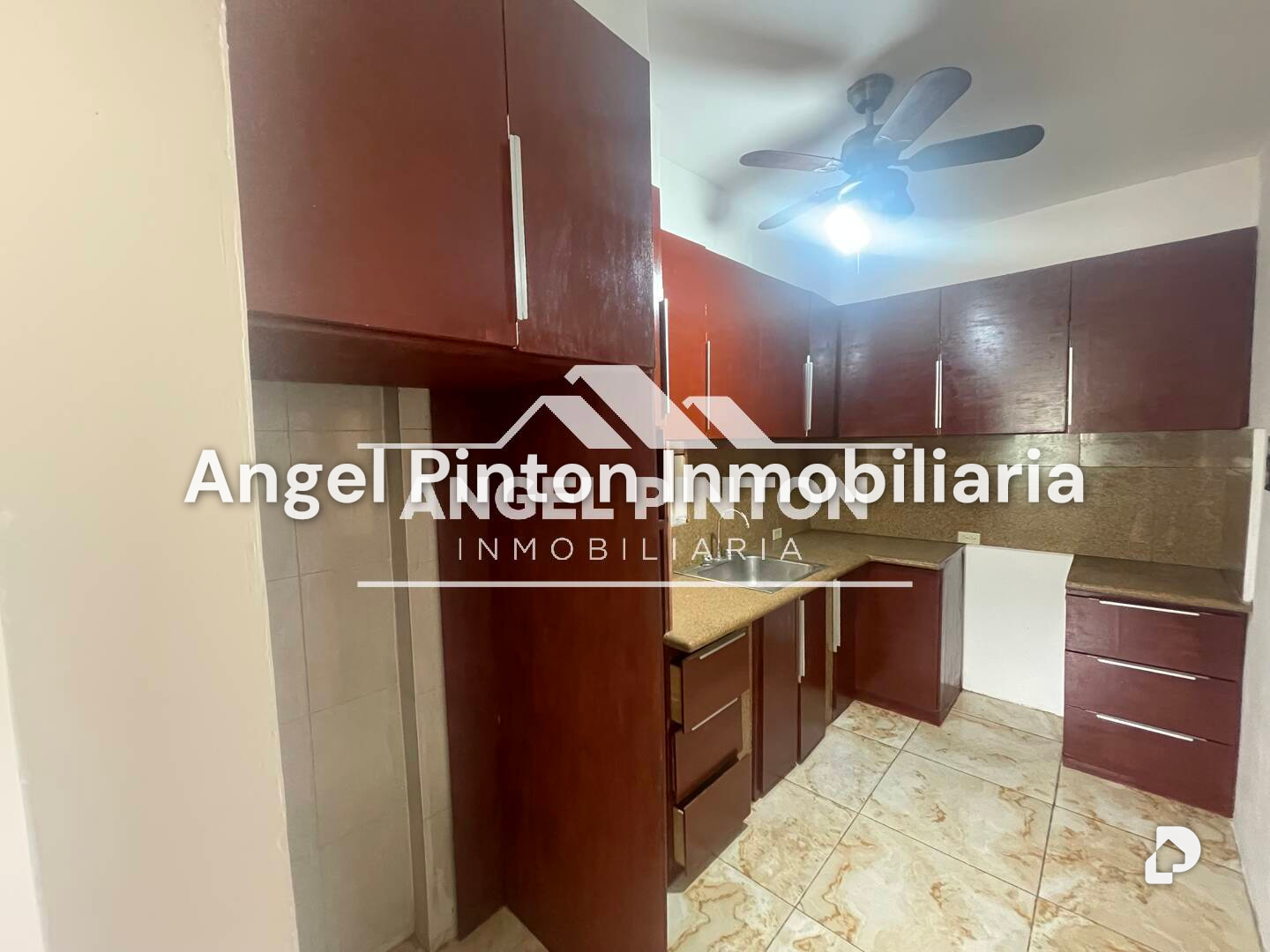 Casa en Urdaneta, Maracaibo – 16