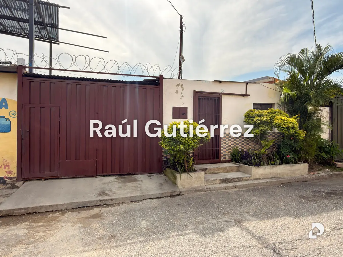 Casa en Av. Venezuela, Barquisimeto – 1