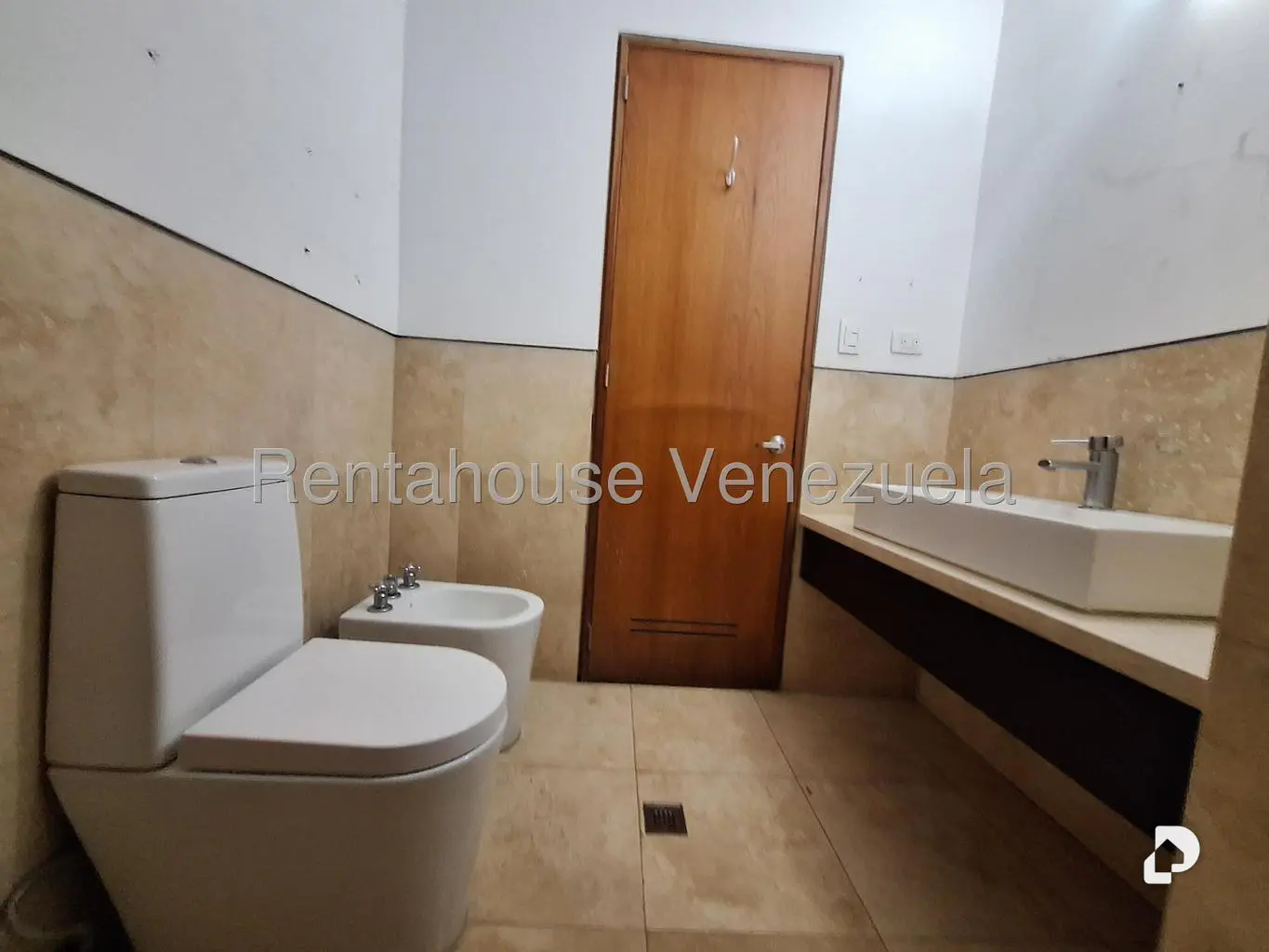Apartamento en Lomas de Las Mercedes, Caracas