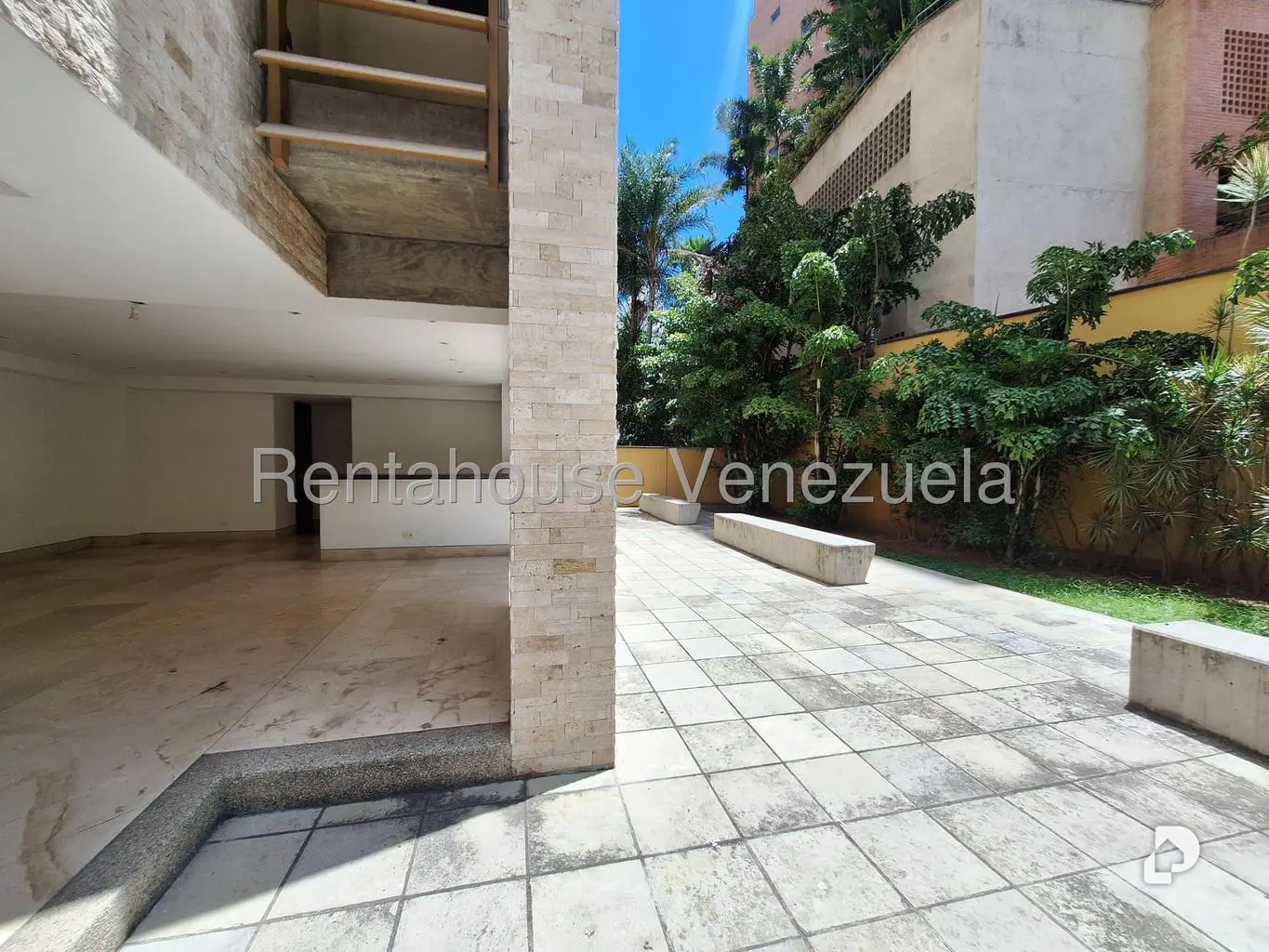 Apartamento en Lomas de Las Mercedes, Caracas