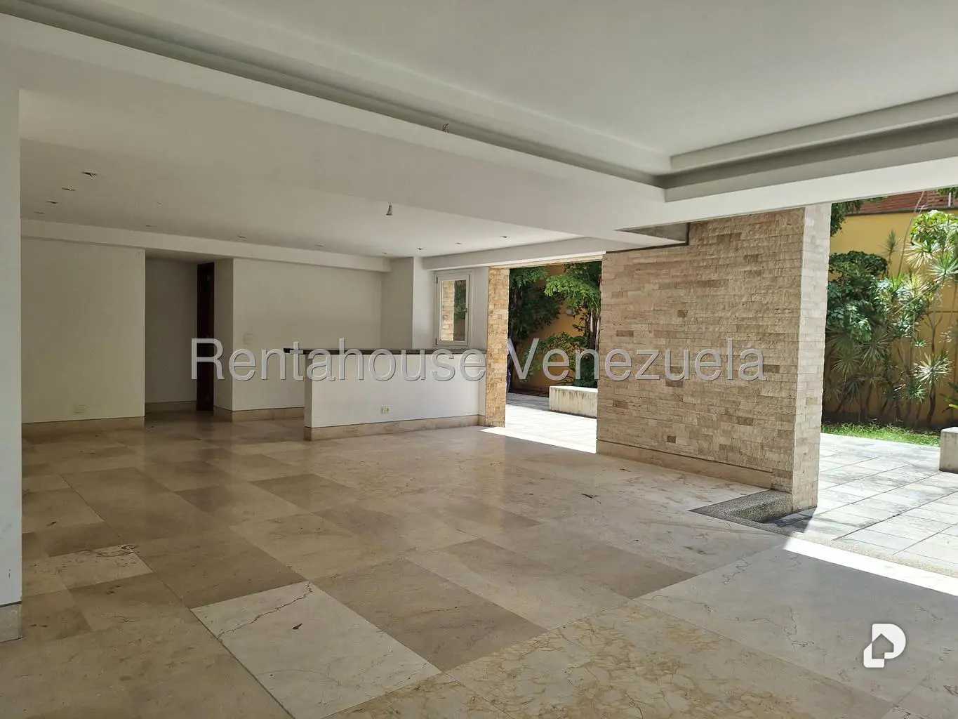 Apartamento en Lomas de Las Mercedes, Caracas