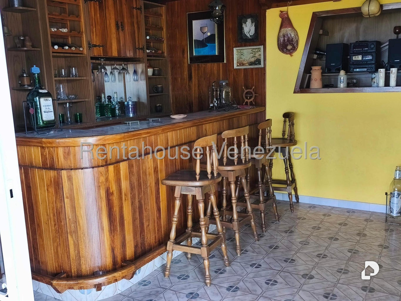 Casa en Alto Prado, Caracas – 4