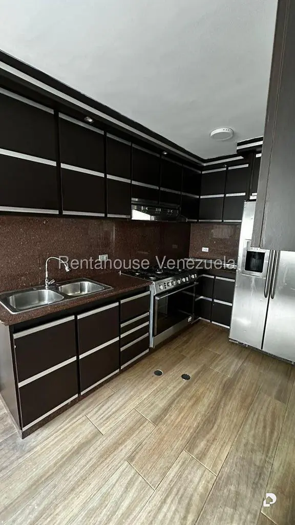 Apartamento en Santa Rosa de Lima, Caracas – 3