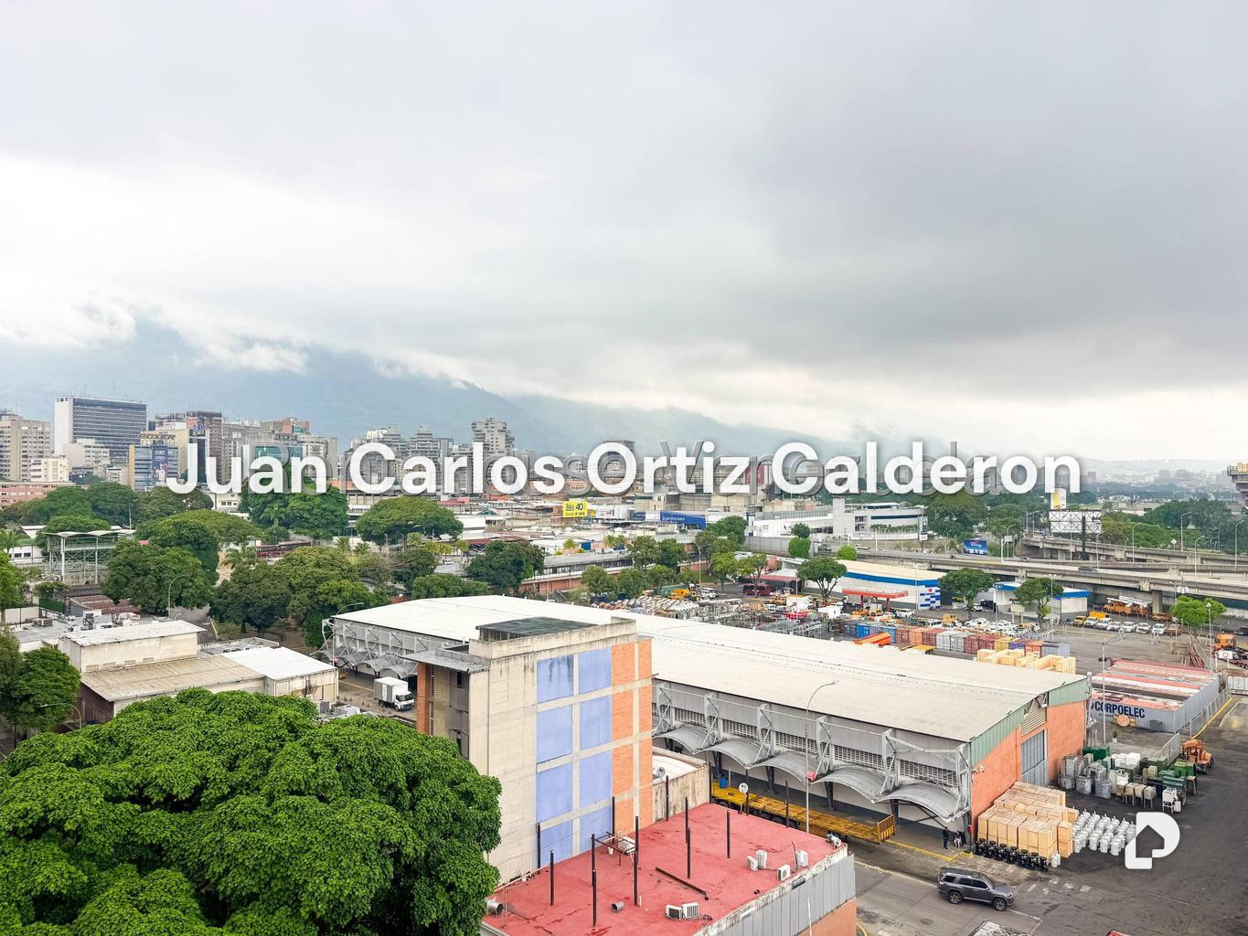Apartamento en El Rosal, Caracas – 24