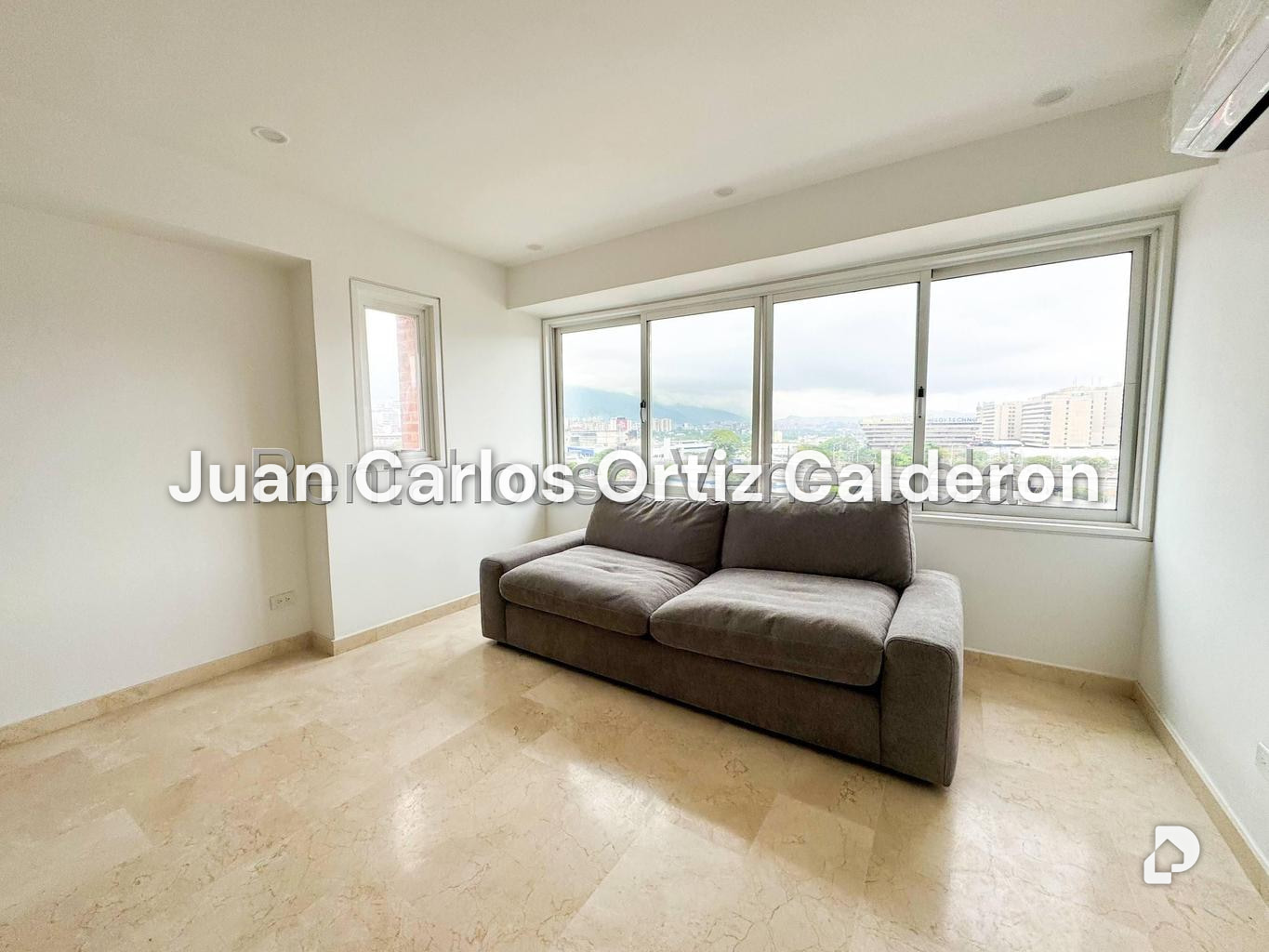 Apartamento en El Rosal, Caracas – 20