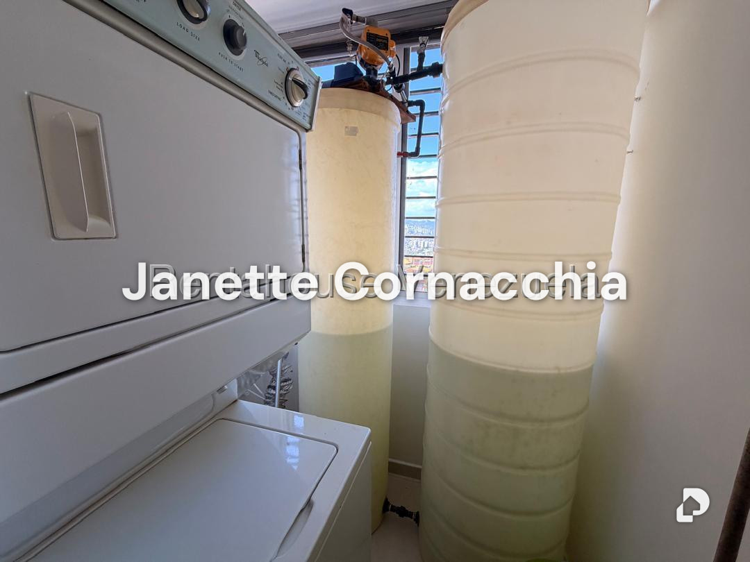 Apartamento en Colinas de La Tahona, Caracas
