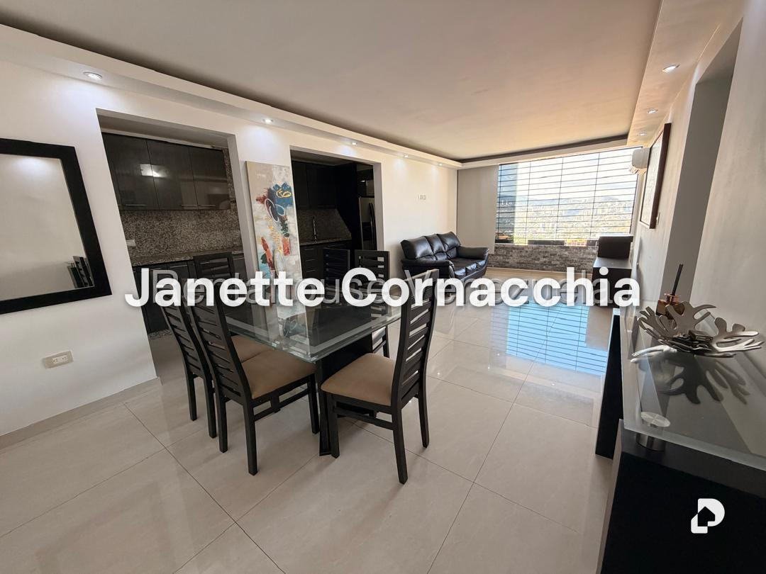 Apartamento en Colinas de La Tahona, Caracas
