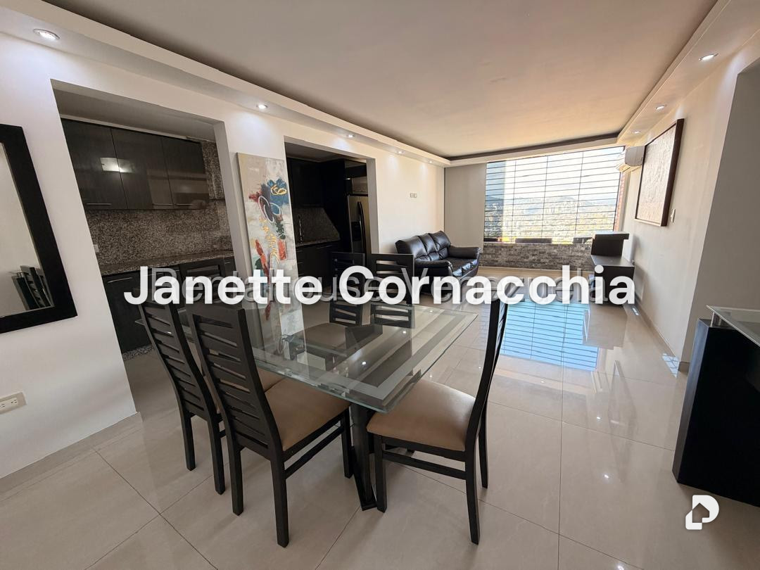 Apartamento en Colinas de La Tahona, Caracas