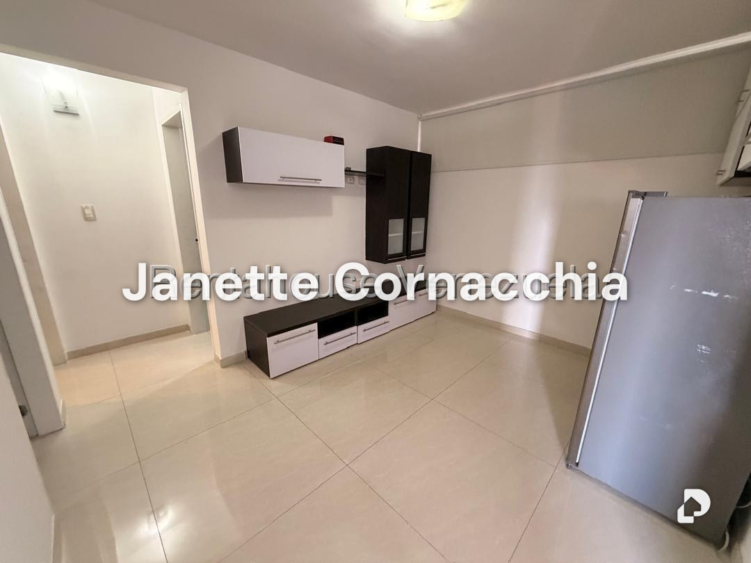 Apartamento en Colinas de La Tahona, Caracas