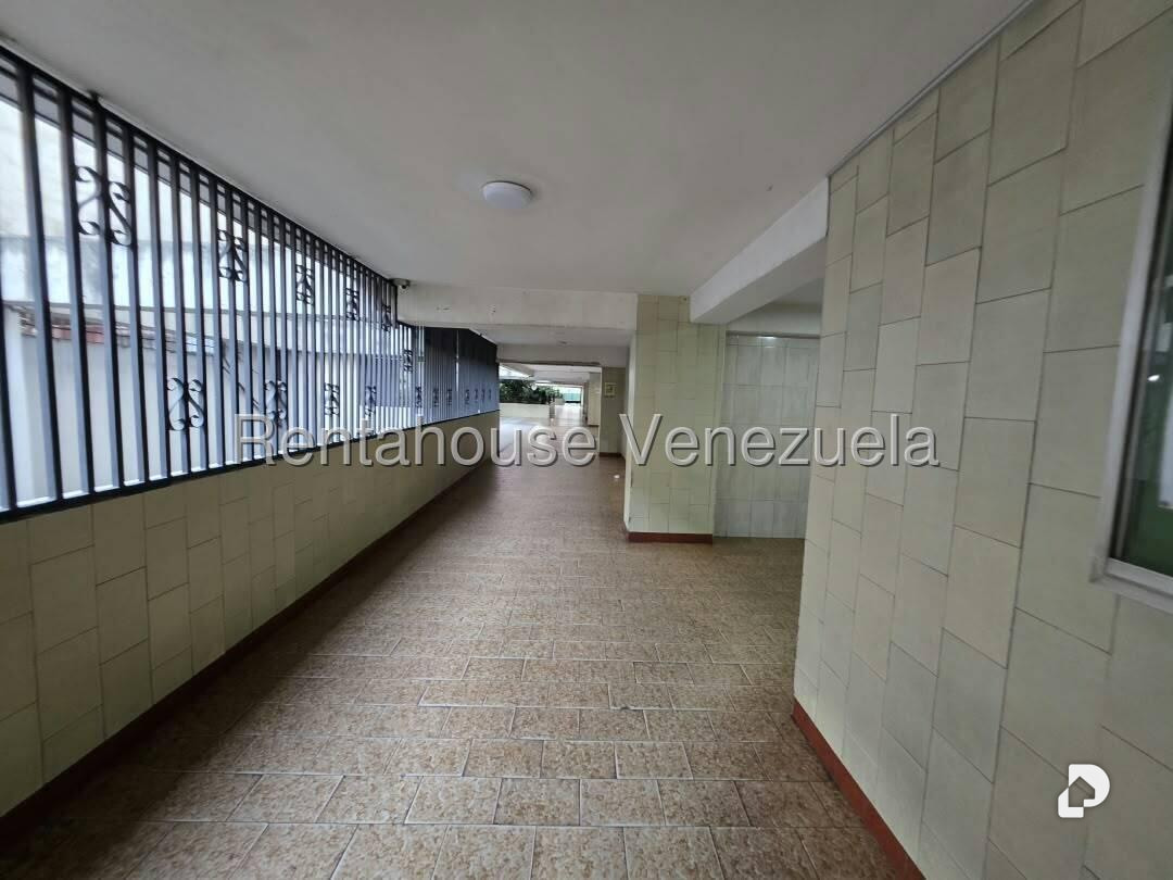Apartamento en San Martín, Caracas – 7