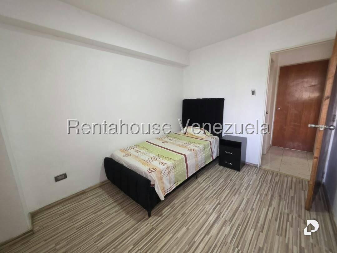 Apartamento en San Martín, Caracas – 24
