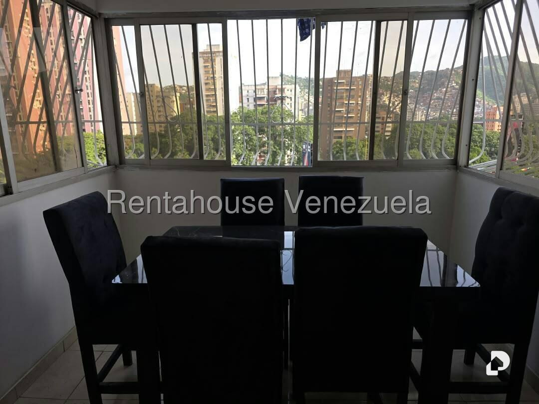 Apartamento en San Martín, Caracas – 18