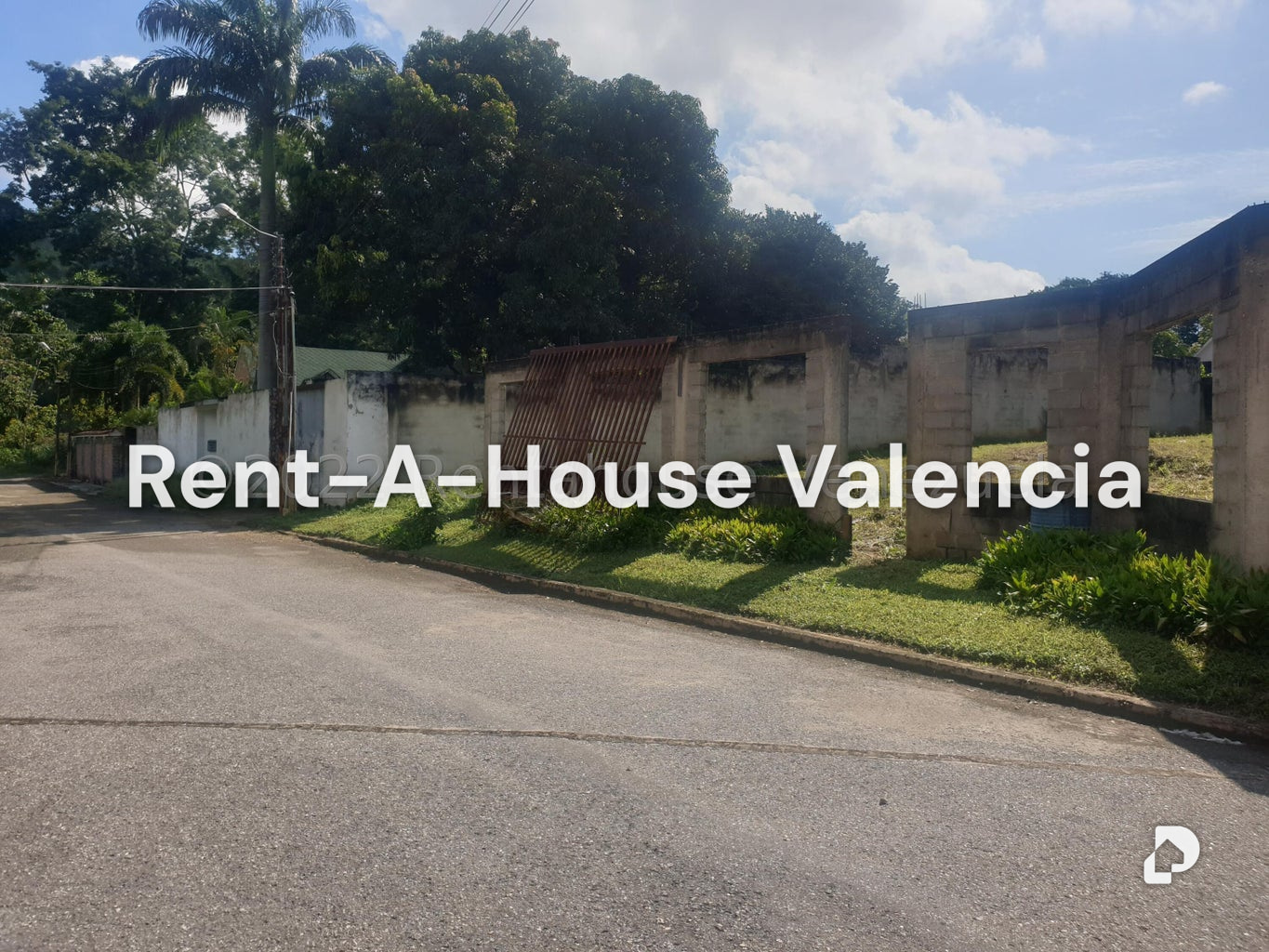 Terreno en Colinas de Guataparo, Valencia – 2
