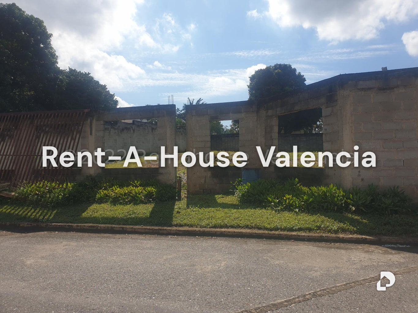 Terreno en Colinas de Guataparo, Valencia – 1