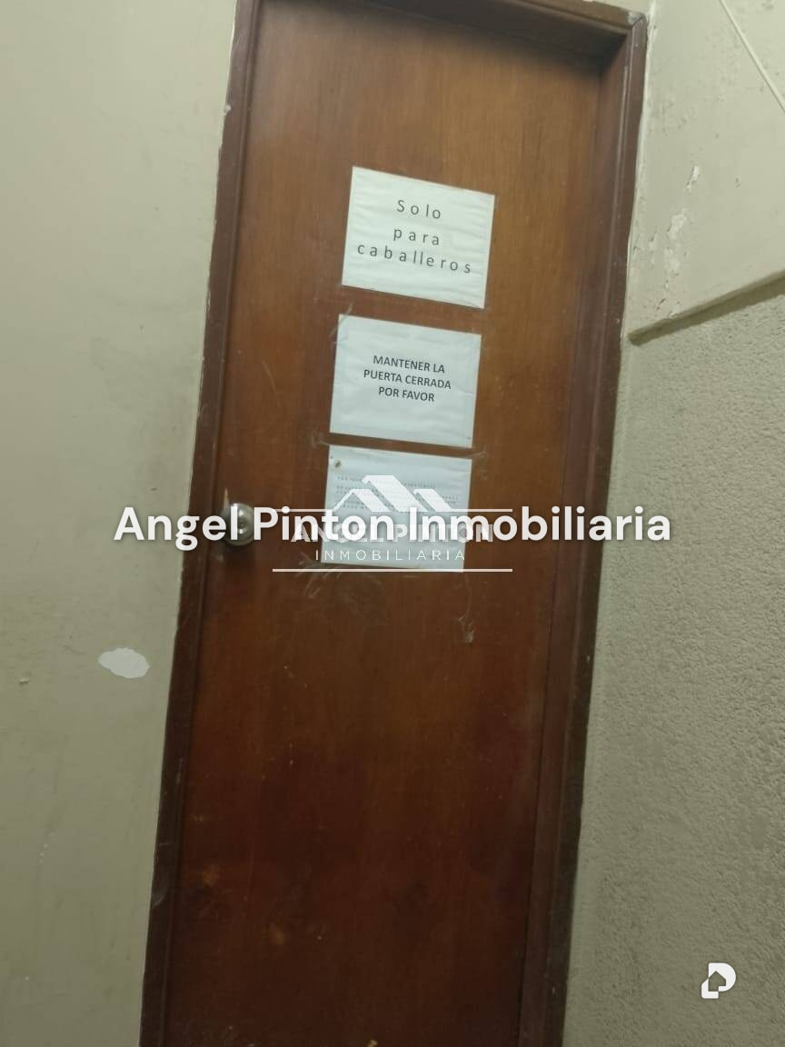 Oficina en Avenida Cecilio Acosta, Maracaibo – 11