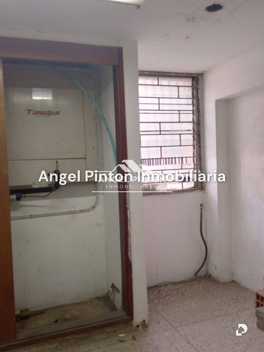 Oficina en Avenida Cecilio Acosta, Maracaibo – 8