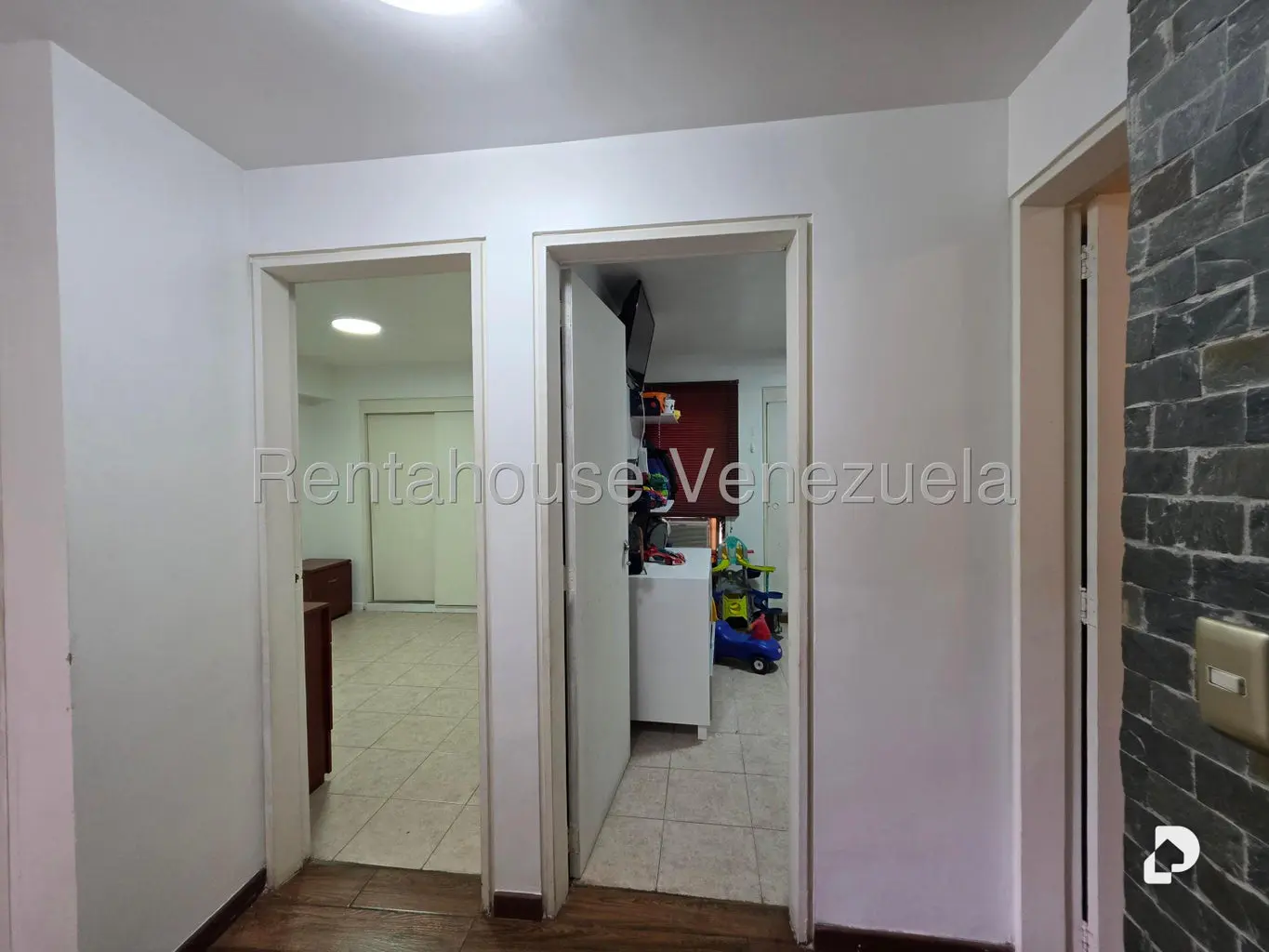 Apartamento en La Bonita, Caracas – 13